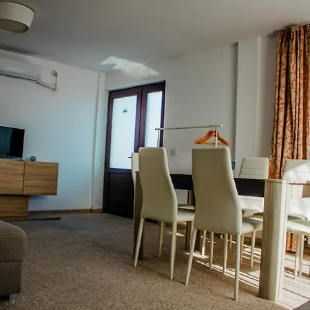 Forest Retreat&spa منتجع